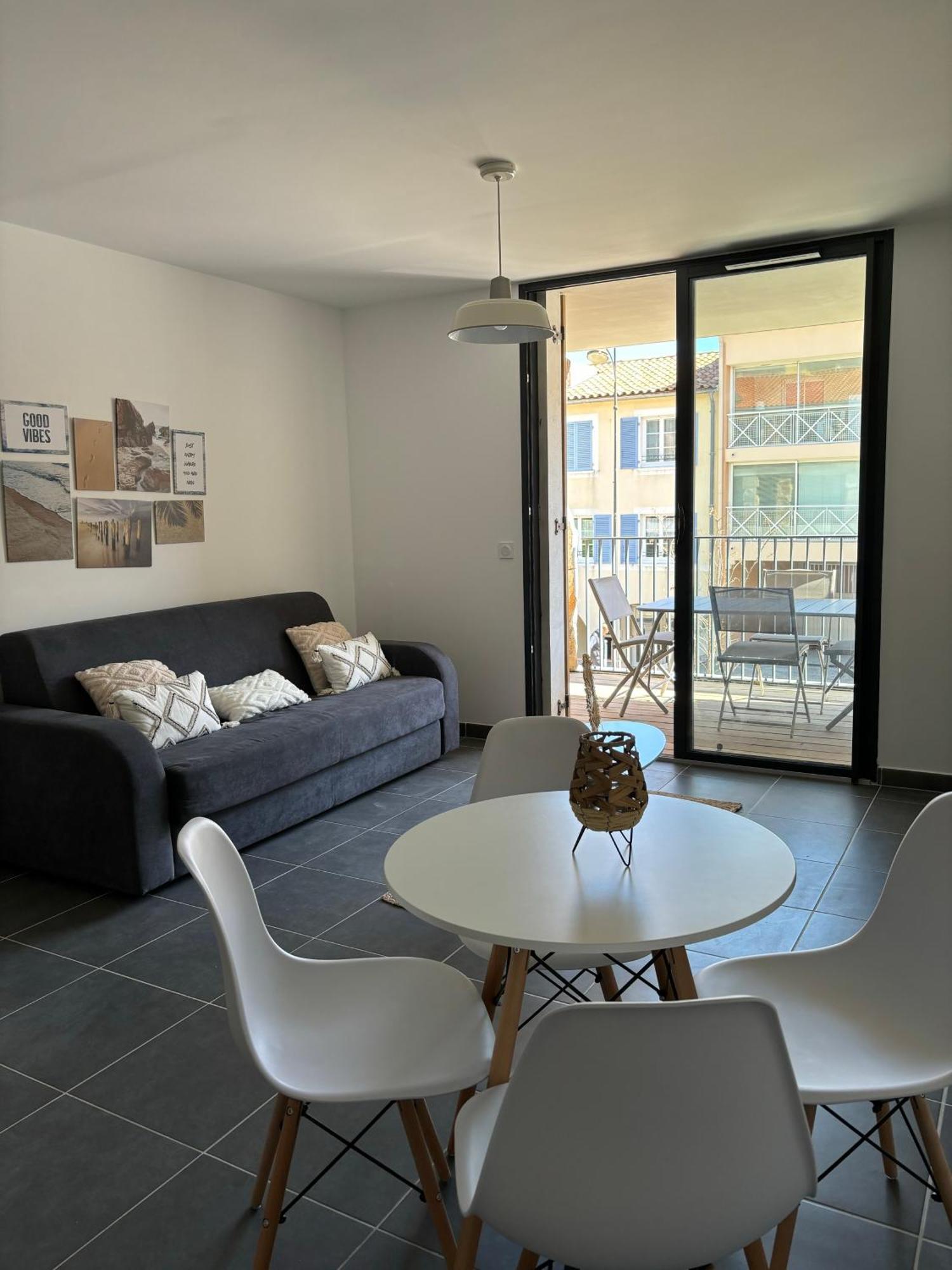 Appartement Bormes Esterno foto