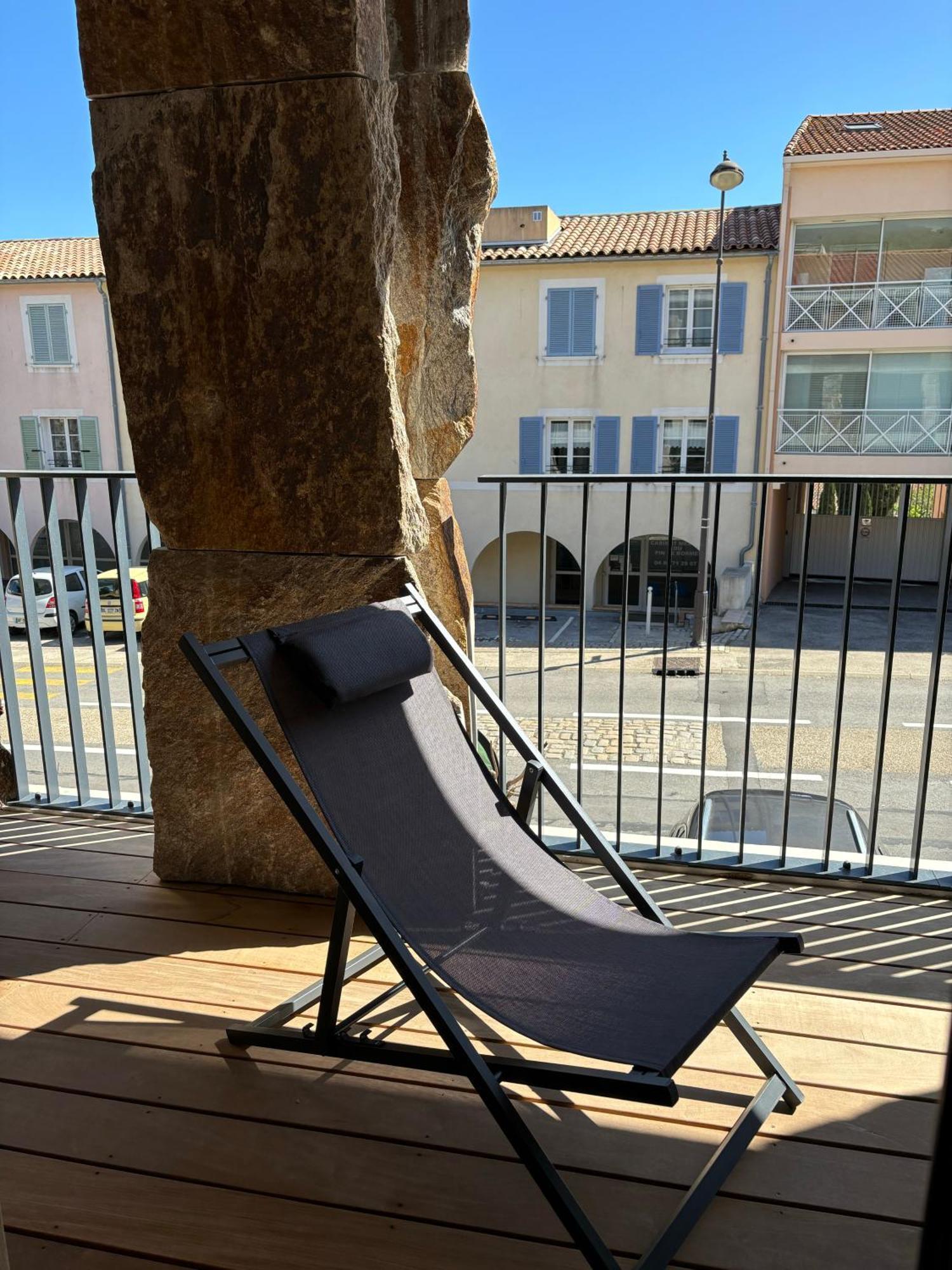 Appartement Bormes Esterno foto